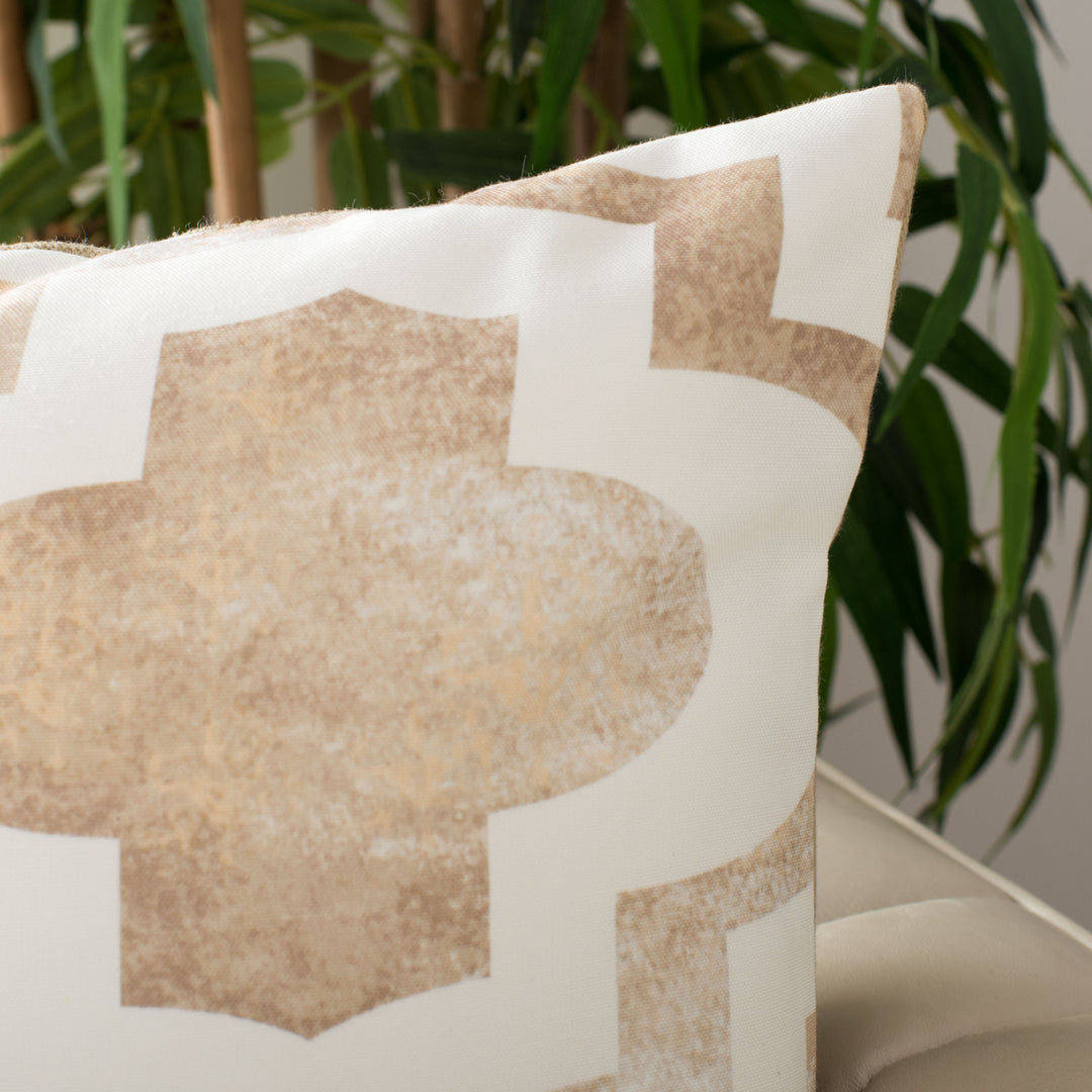 SAFAVIEH Velie Pillow Beige / White Image 3