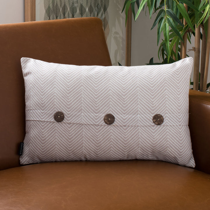 SAFAVIEH Dermi Pillow Grey / White Image 1