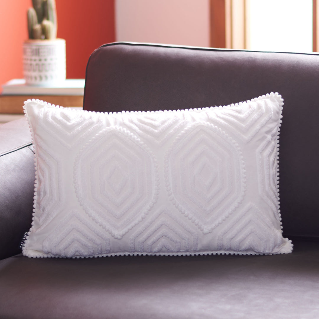 SAFAVIEH Arla Pillow White Image 1