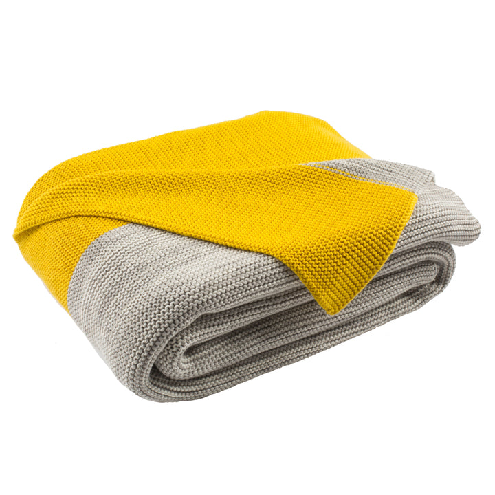 SAFAVIEH Sun Kissed Knit Throw Blanket Grey / Yellow Image 3
