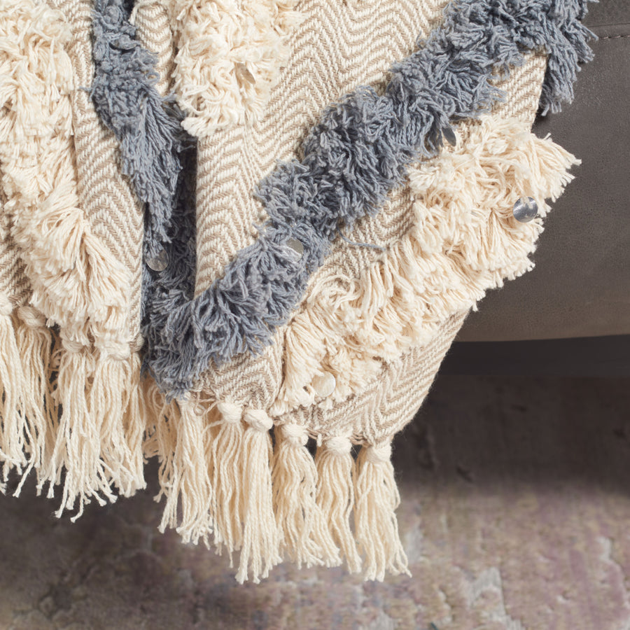 SAFAVIEH Lila Grace Fringe Throw Blanket Grey / Beige Image 1