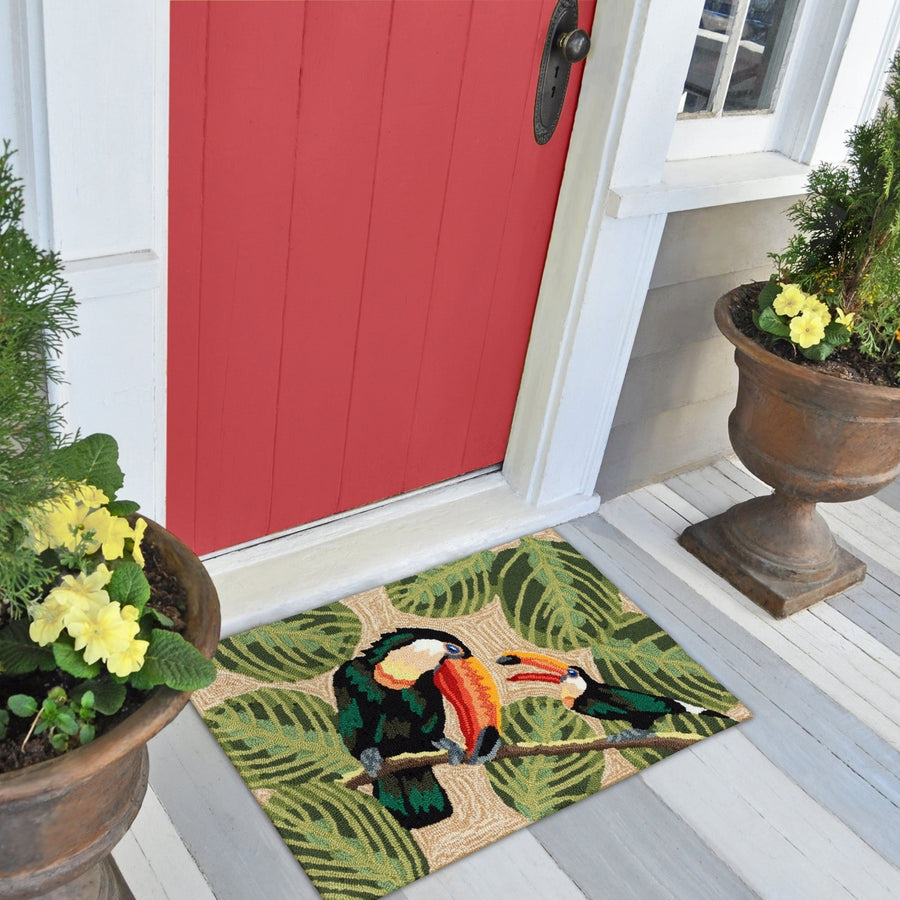 Liora Manne Area Rug Frontporch Toucans Indoor Outdoor Neutral 80% Polyester Image 1