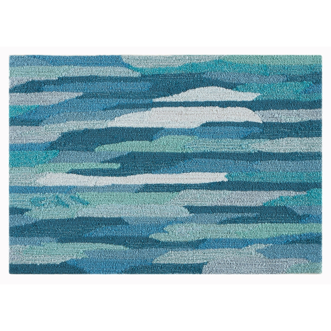 Liora Manne Capri Cloud Area Rug Indoor Outdoor Navy Aqua 5x8 Polyester Acrylic Image 10