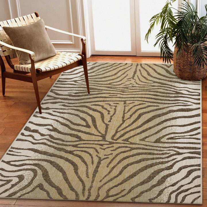 Liora Manne Carmel Zebra Indoor Outdoor Area Rug Sand Image 12