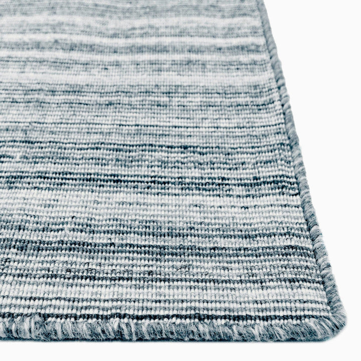 Liora Manne Dakota Stripe Area Rug Blue Indoor Outdoor Hand Woven Polyester 5x7 Image 3