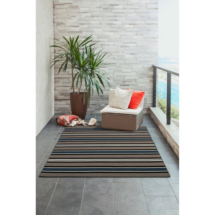 Liora Manne Sorrento Cabana Stripe Area Rug Navy 100% Polyester Indoor Outdoor Image 1