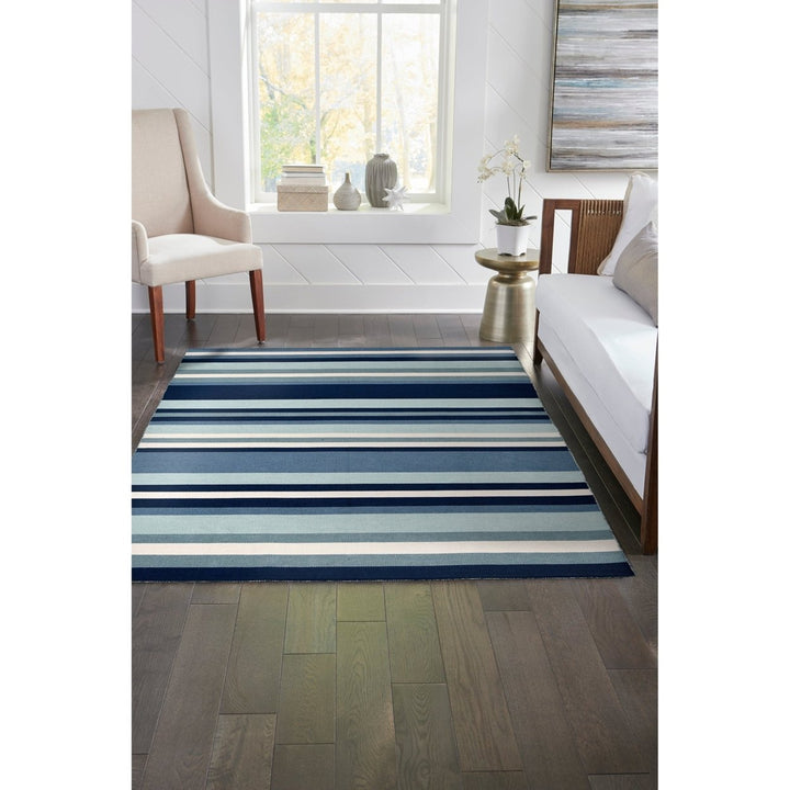 Liora Manne Sorrento Tribeca Indoor Outdoor Area Rug Water Image 4