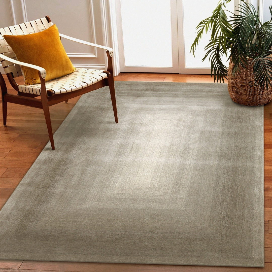 Liora Manne Tivoli Dream Border Indoor Area Rug Silver 100% Wool 5x7 ft Image 12