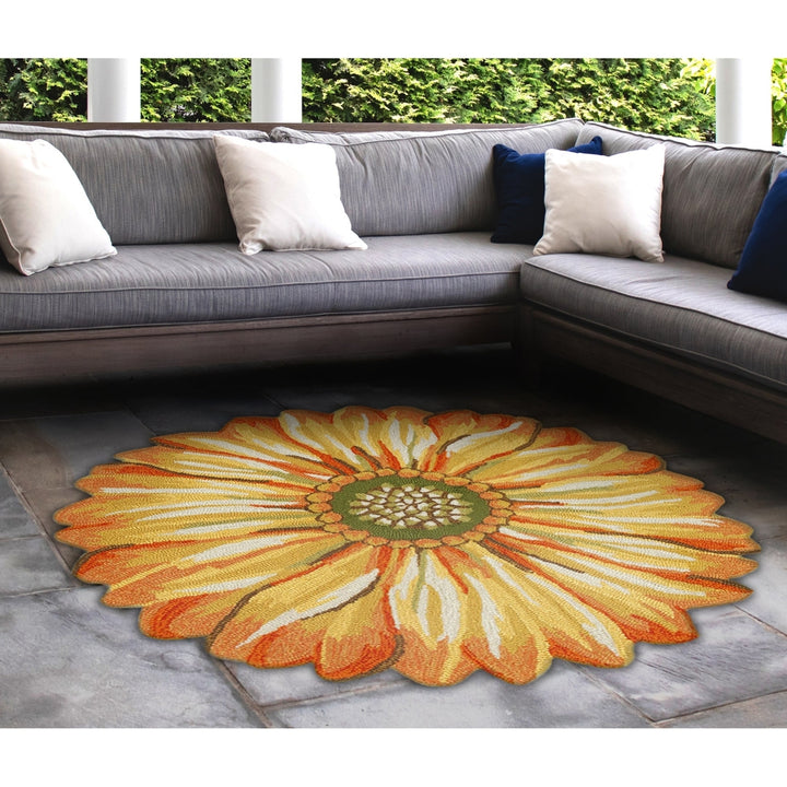 Liora Manne Sunflower Indoor Outdoor Rug Yellow 80% Polyester Fade Resistant Image 5