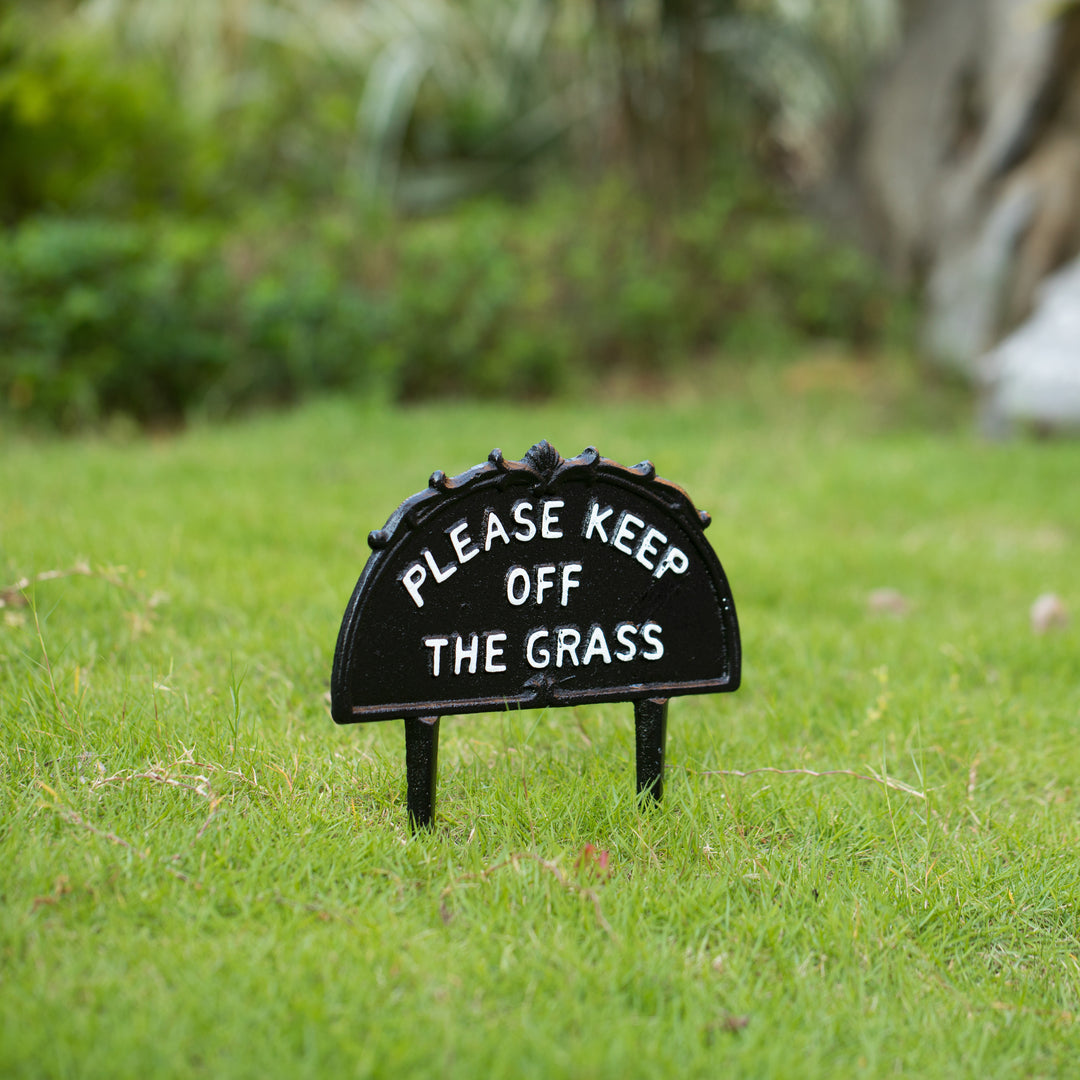 Cast Iron Please Keep Off The Grass Sign Black 10.25 Inch Waterproof Stake Image 3