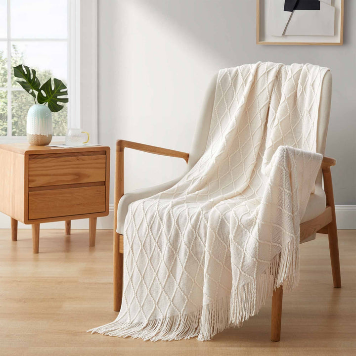 Ultra Soft Diamond Knit Throw Blanket 50"x60"-Perfect for Year-round Comfort Image 3