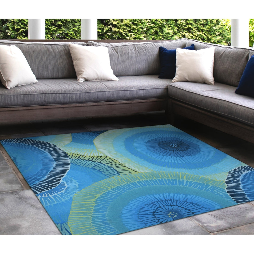 Liora Manne Visions IV Cirque Indoor Outdoor Area Rug Caribe Image 9