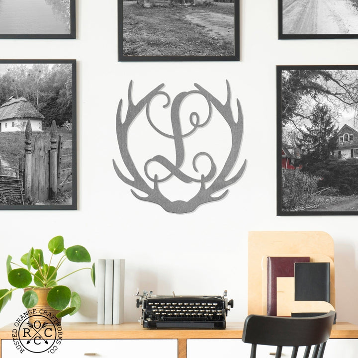 Antler Single Letter Monogram - Personalized Deer Antler Image 2