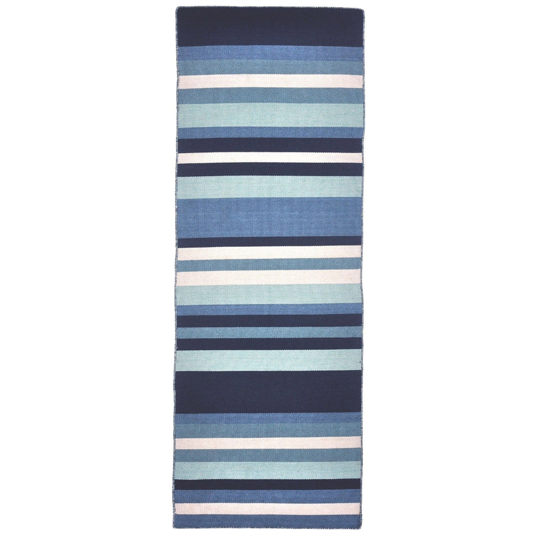 Liora Manne Sorrento Tribeca Indoor Outdoor Area Rug Water Image 11