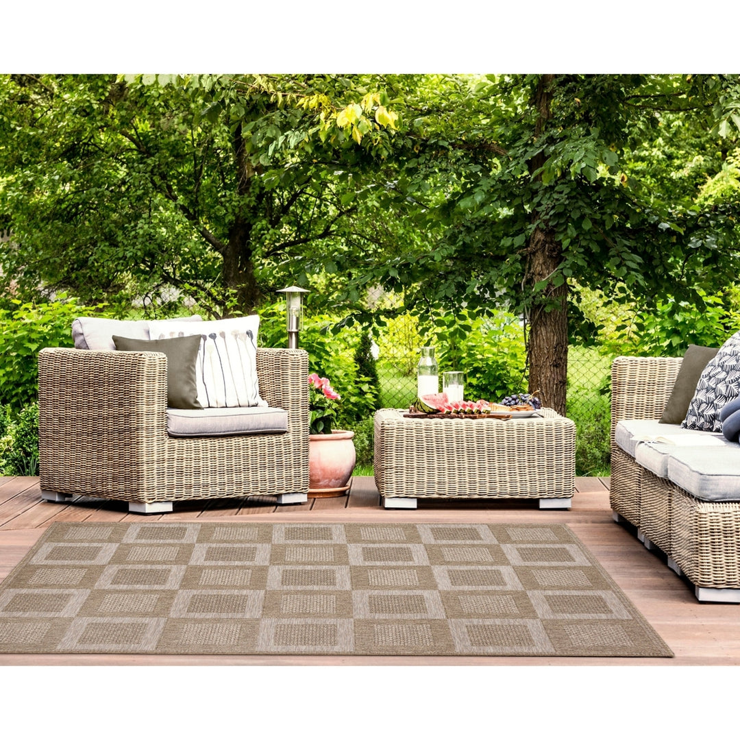 Liora Manne Orly Squares Indoor Outdoor Area Rug Natural Image 3
