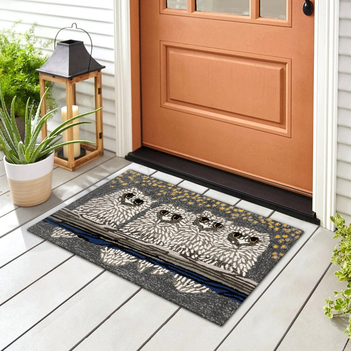 Liora Manne Area Rug Owls Indoor Outdoor 80% Polyester Weather Resistant 5x8 Image 1