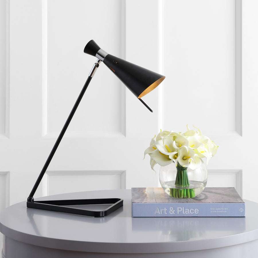 SAFAVIEH Cora Table Lamp  White Image 1