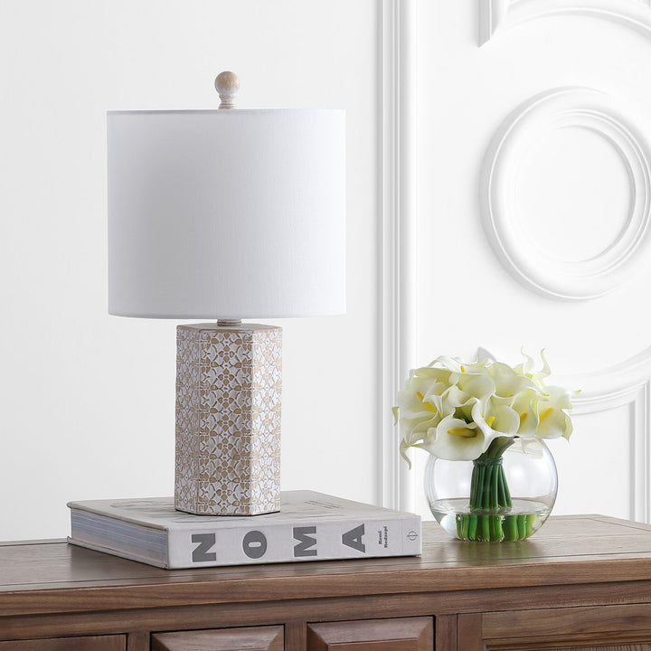 SAFAVIEH Westin Table Lamp  Silver Image 1