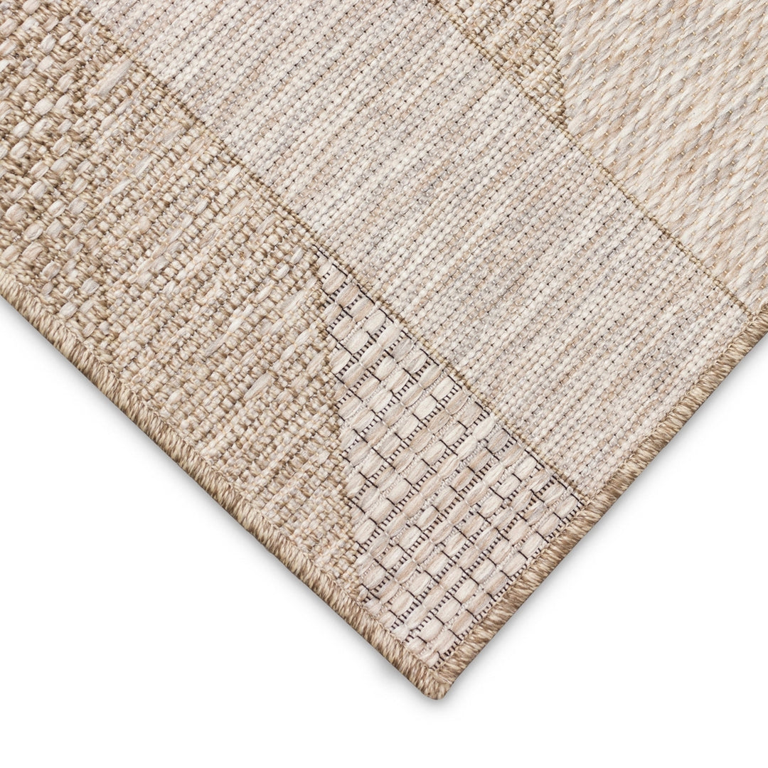 Liora Manne Orly Angles Indoor Outdoor Area Rug Natural Image 11