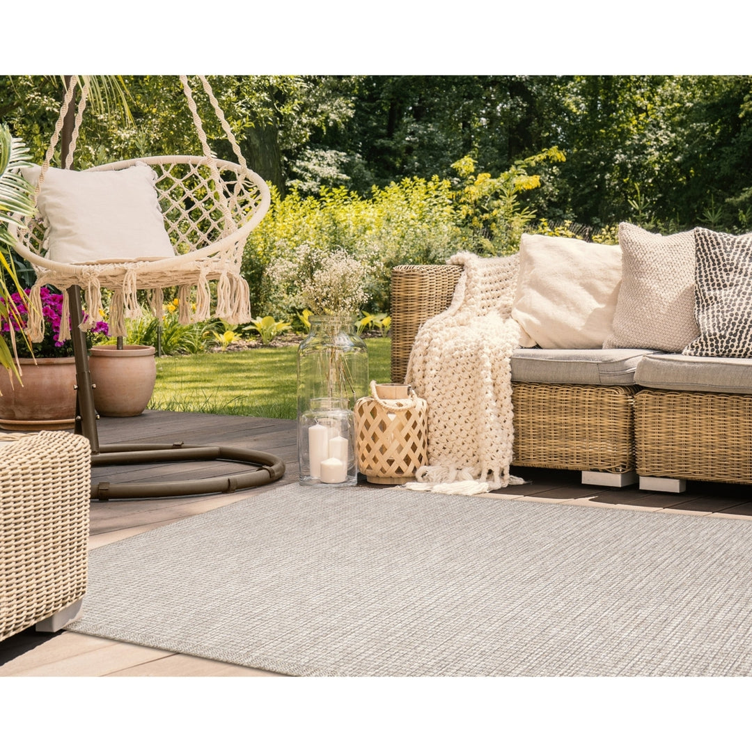Liora Manne Orly Texture Indoor Outdoor Area Rug Natural Image 7
