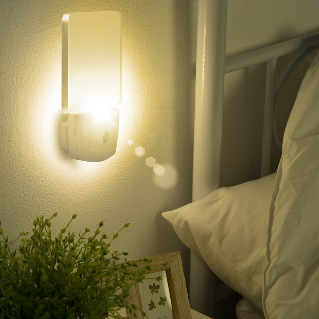 LED Night Light Plug-in Dusk to Dawn Sensor Eye Protection Warm White Energy Saving Image 4