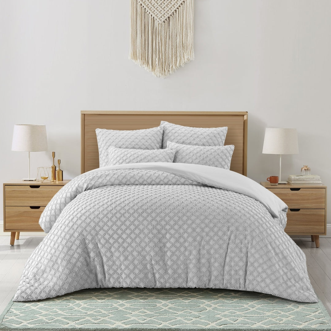 Lilli Duvet Set - Diamond Tufted , Solid Neutral Color Image 2