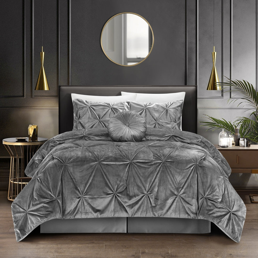 Nilah 5Pc Comforter Set -Shiny Velvet , Pinch Pleated Pintuck Image 3