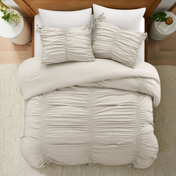 Briseyda Comforter Set- Ruched Ruffle Pleated , Elegantly-styled and Luxurious Image 6