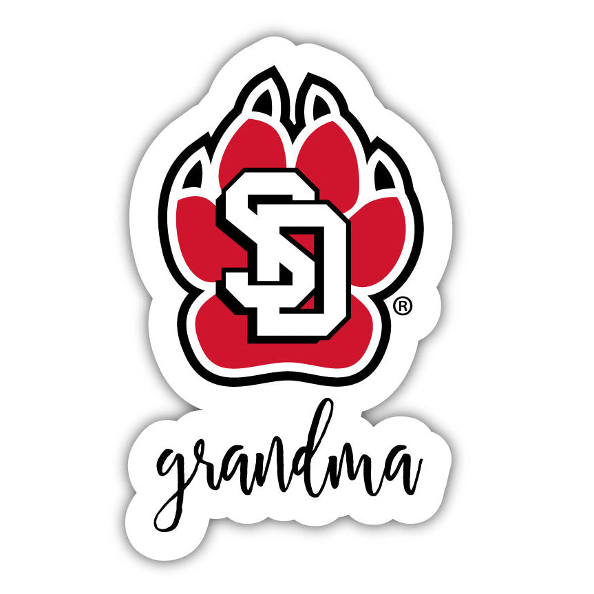 South Dakota Coyotes 4 Inch Proud Grand Mom Die Cut Decal Image 1