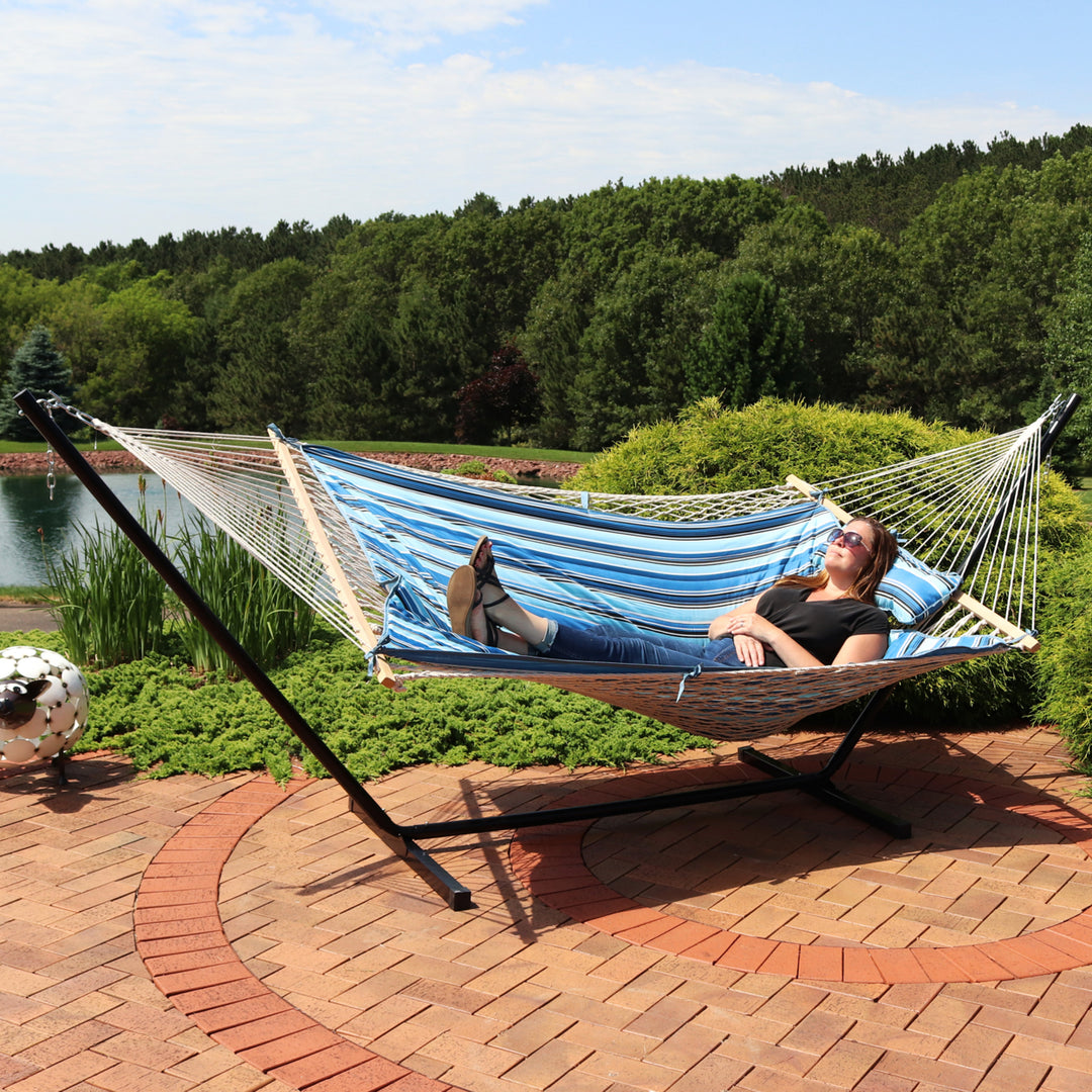 Sunnydaze Large Rope Hammock with Steel Stand and Pad/Pillow - Misty Beach Image 9