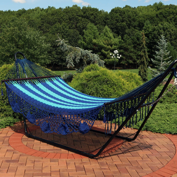 Sunnydaze 2-Person Woven Rope Hammock with Spreader Bars and Fringe - Blue Image 4