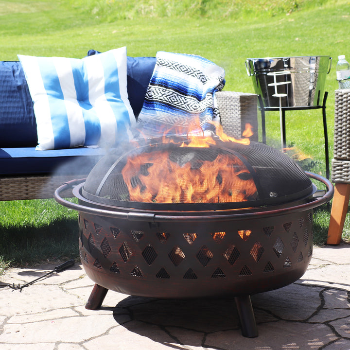 Sunnydaze 36 in Crossweave Steel Fire Pit with Screen and Poker Image 2