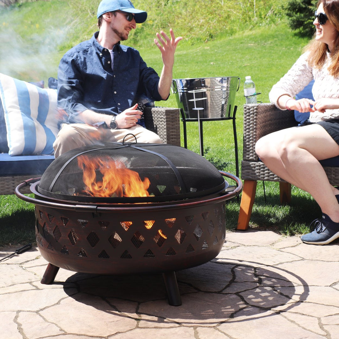 Sunnydaze 36 in Crossweave Steel Fire Pit with Screen and Poker Image 6