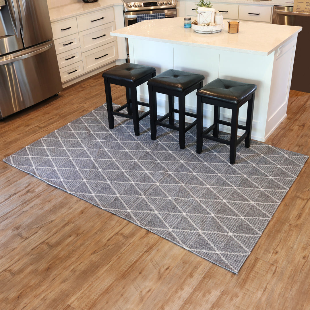 Sunnydaze Lattice Perfection Indoor Area Rug - Charcoal - 5 ft x 7 ft Image 5