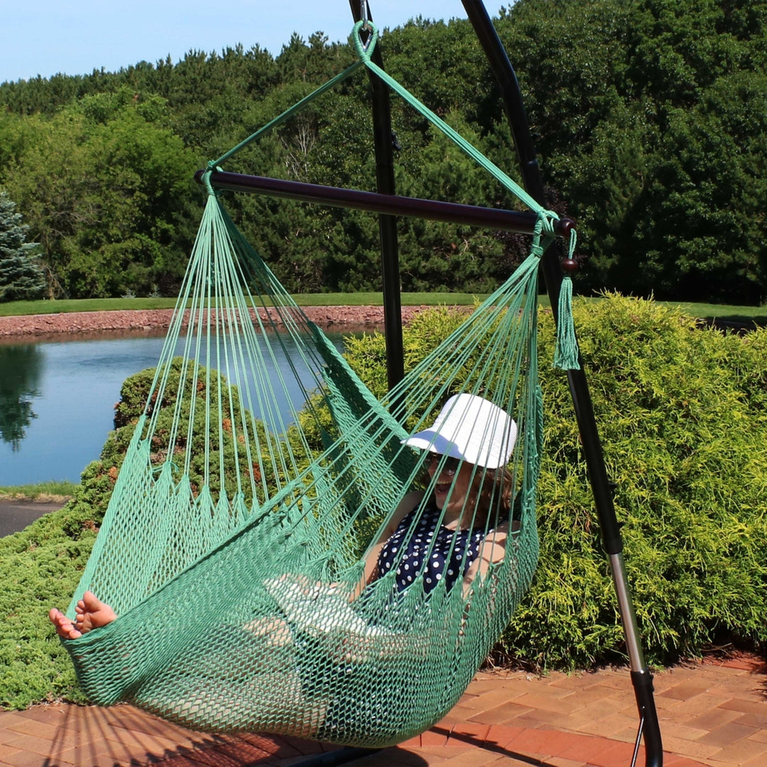 Sunnydaze Extra Large Polyester Rope Hammock Chair and Spreader Bar - Green Image 6