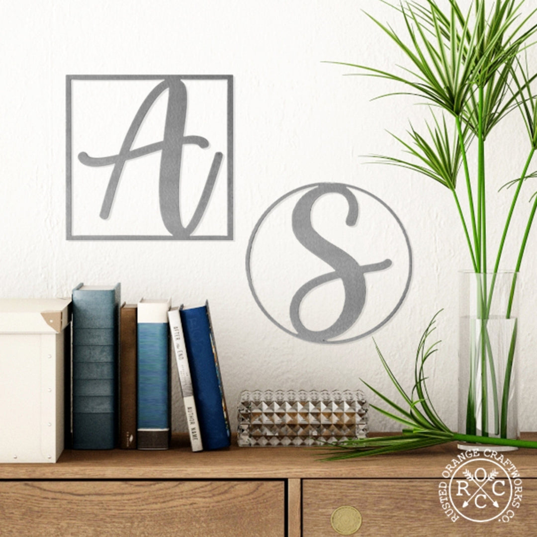 10" Modern Single Letter Monogram - 2 Styles - Custom Monogram Metal Image 1