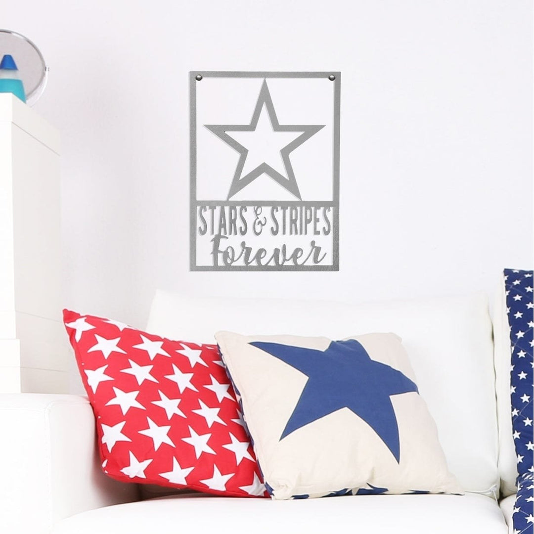 Patriotic Star Signs - Fourth of July Patriotic Wreath Image 1