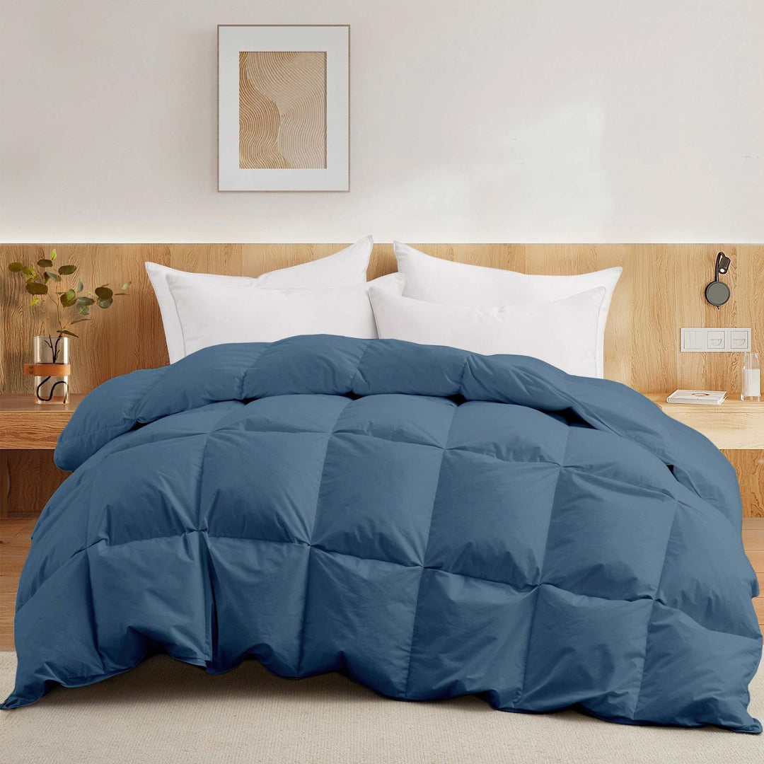 All Seasons Pinch Pleat Goose Feather and Down Comforter-Breathable Cotton Fabric Baffled Box Duvet Insert Image 4