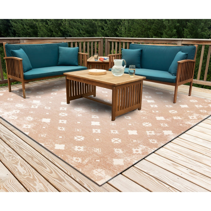 Liora Manne Carmel Porto Indoor Outdoor Area Rug Sand Image 3