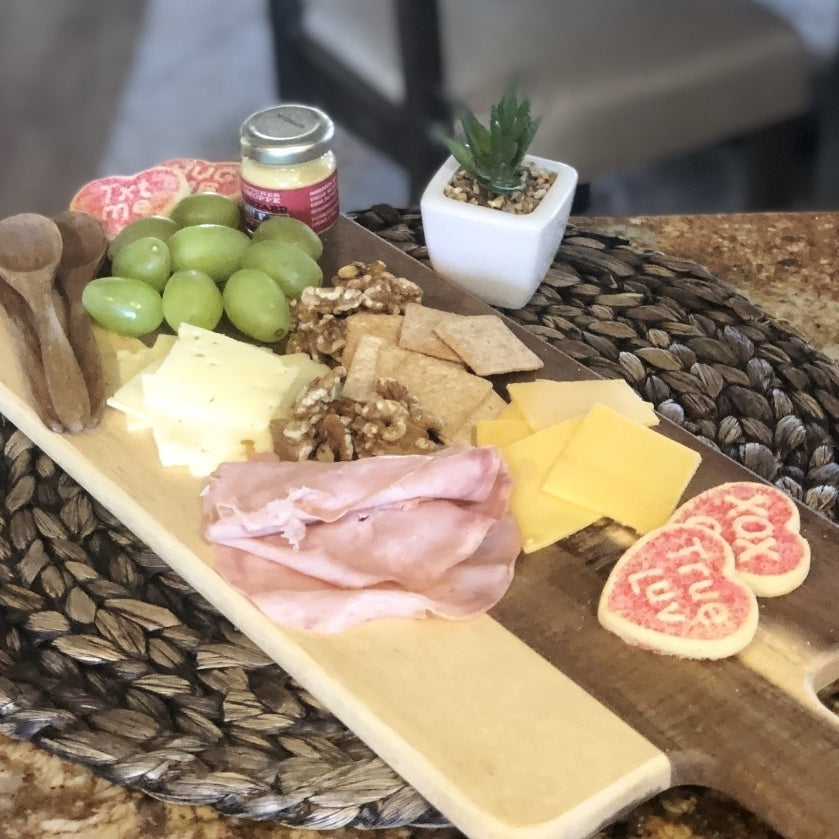 Mowoodwork Charcuterie Board or cutting board Image 2