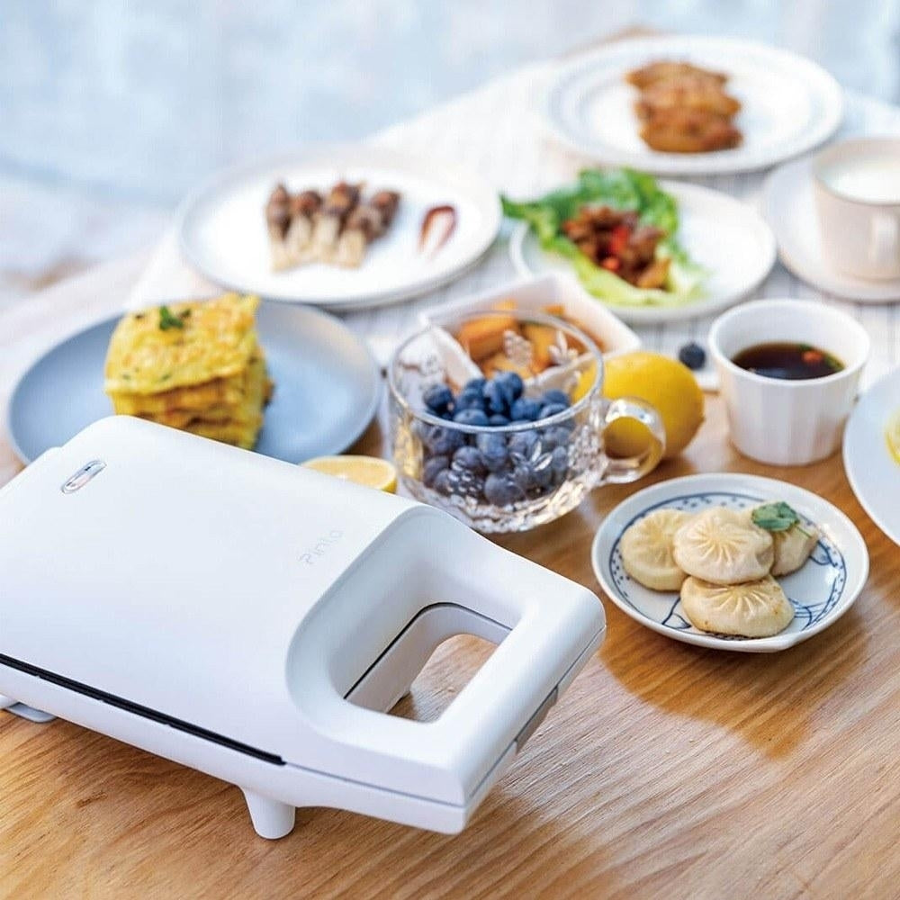 Mini 420W Sandwich Machine 220V Image 5