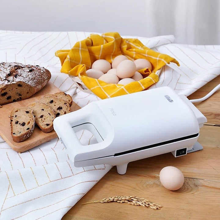 Mini 420W Sandwich Machine 220V Image 7