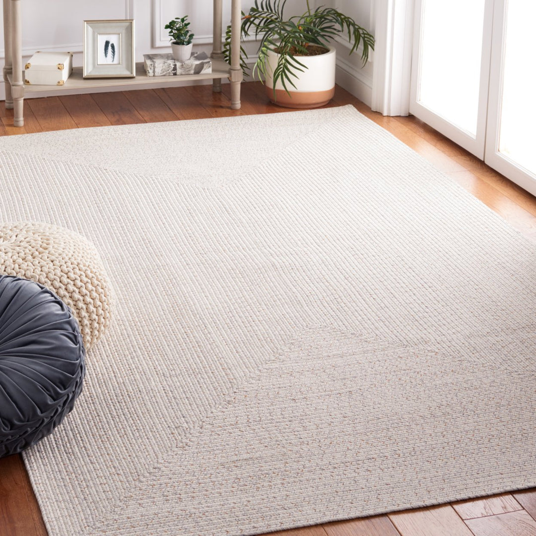 SAFAVIEH Brentwood Collection BNT800F Grey / Ivory Rug Image 1