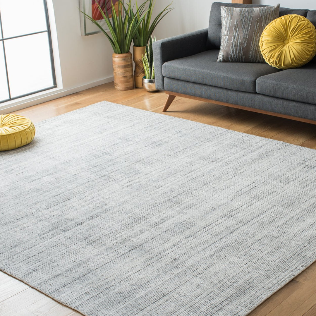 SAFAVIEH Mirage Collection MIR344R Handmade Steel Rug Image 4