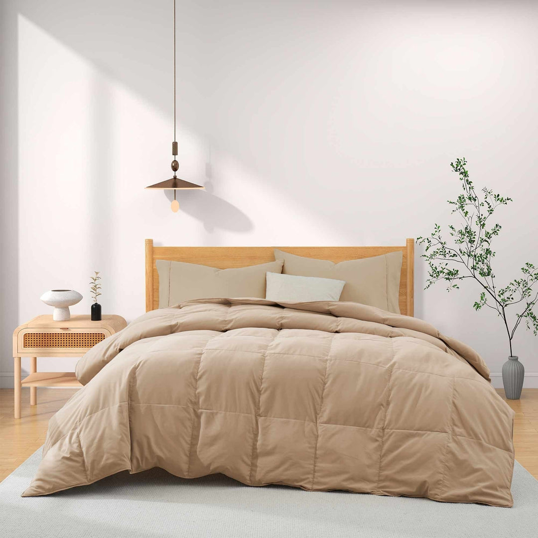 Lightweight Goose Feather and Down Comforter- Hotel Collection for Hot Sleepers Image 5