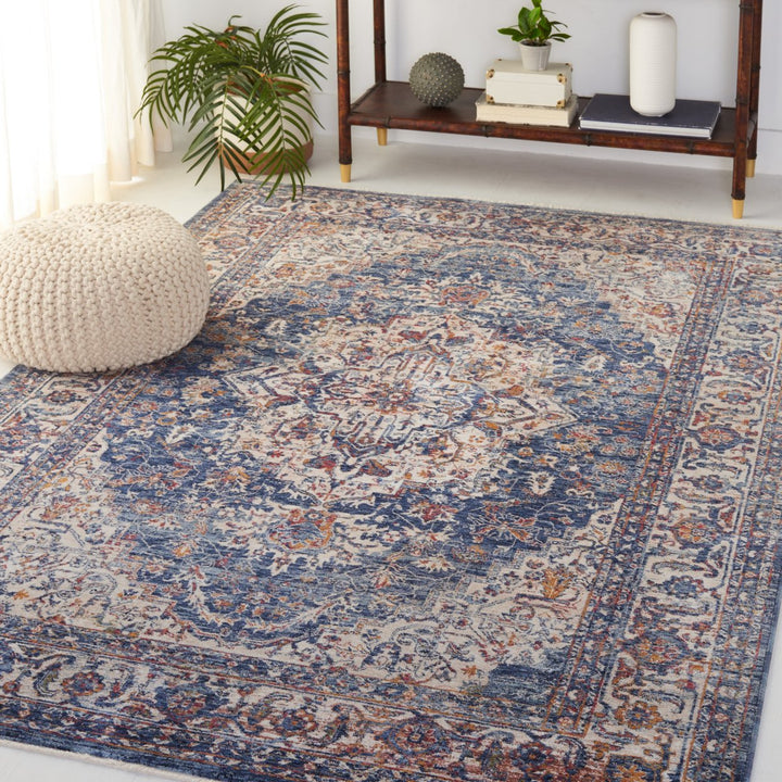 Safavieh HRLB705N Heirloom 700 Navy / Ivory Image 1