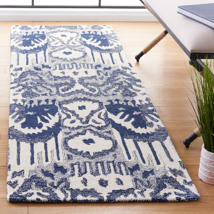 Safavieh IKT651M Ikat Blue / Ivory Image 9