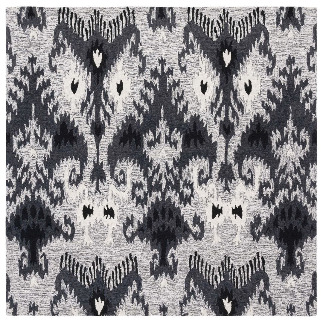 Safavieh IKT652Z Ikat Grey / Black Image 12