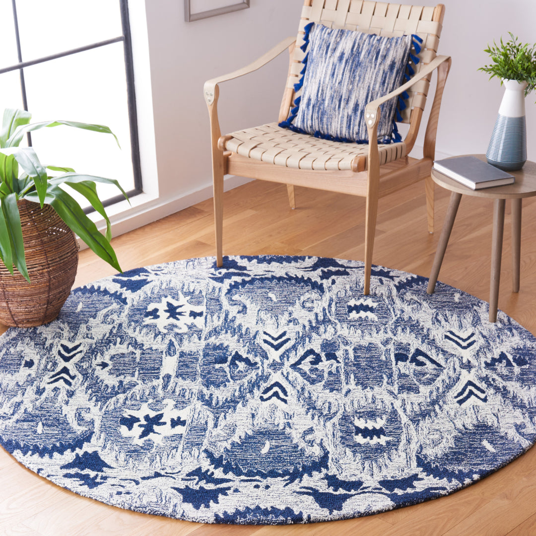 Safavieh IKT654M Ikat Blue / Ivory Image 8