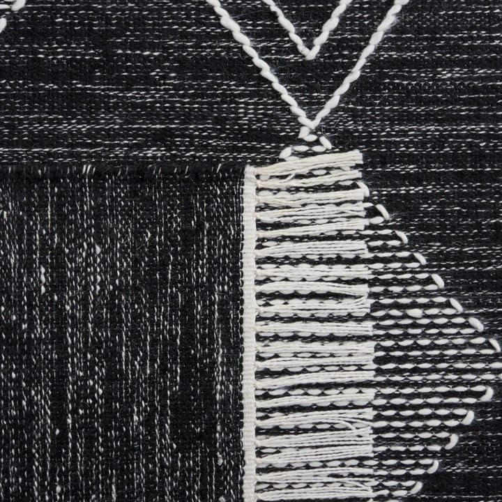 Safavieh KLM306Z Kilim Black / Ivory Image 7